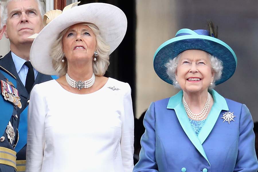 カミラ夫人とエリザベス女王【写真：Getty Images】
