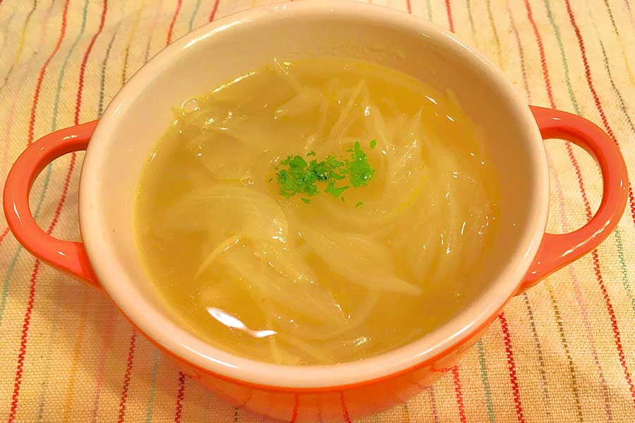 玉ネギとショウガのスープ【写真：東京医療保健大学】