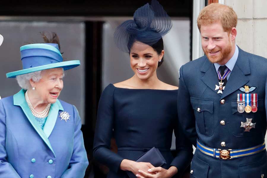 エリザベス女王とメーガン妃、ヘンリー王子【写真：Getty Images】