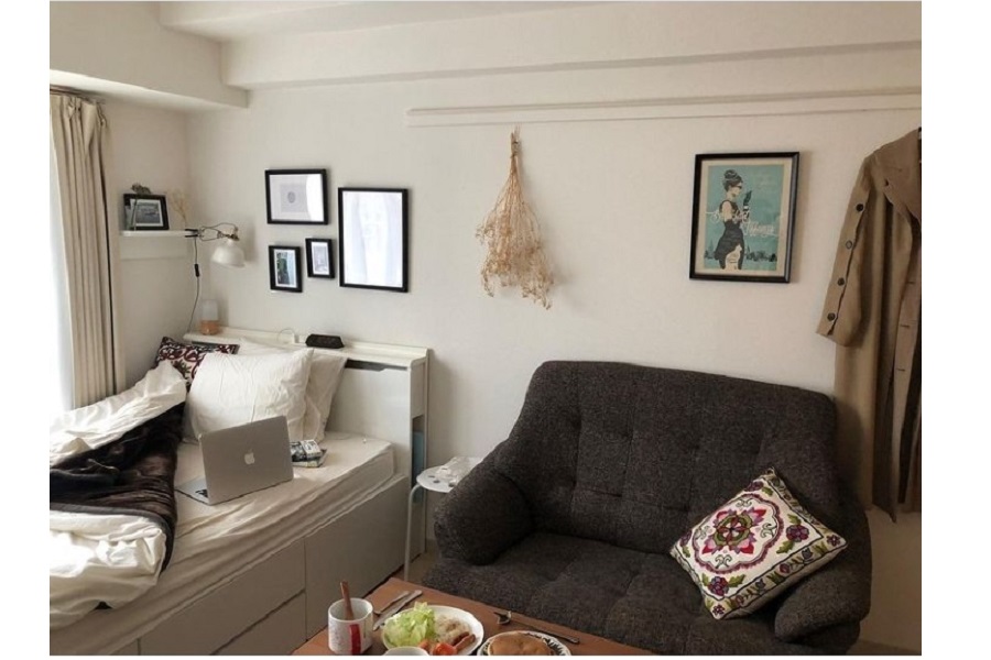 シンプルなデザインの家具で落ち着いた雰囲気に【写真提供：yui（ys_casa）さん】