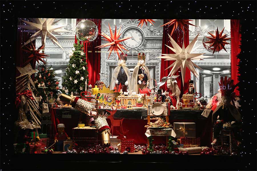 英ロンドンのデパート「セルフリッジズ」のクリスマスディスプレイ（2012年）【写真：Getty Images】