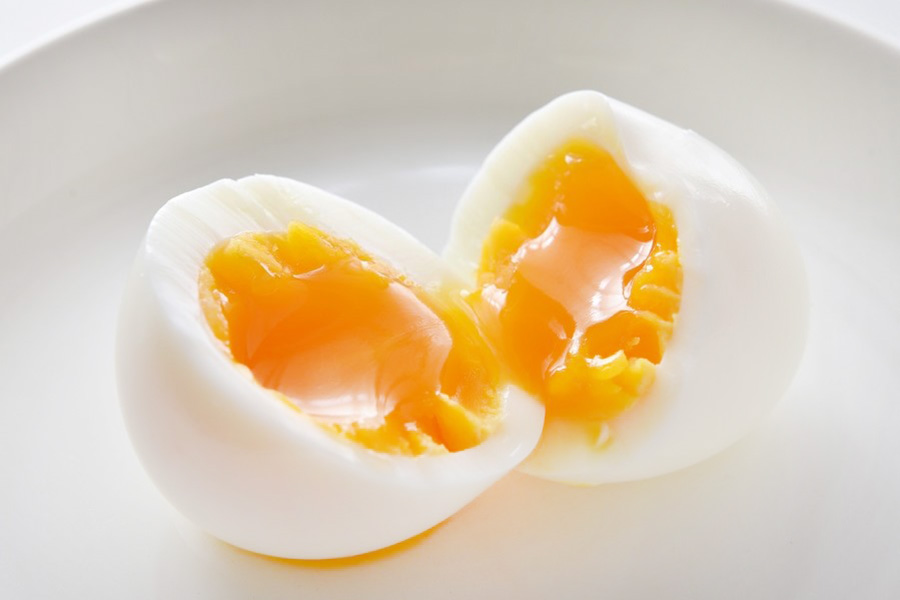 半熟のゆで卵（写真はイメージ）【写真：写真AC】