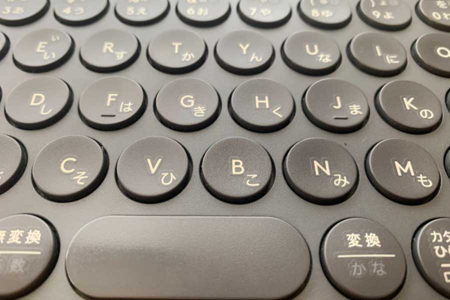 日用品できれいに生まれ変わったキーボード【写真：Hint-Pot編集部】
