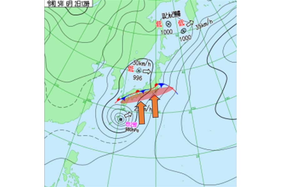 2023年6月1日から3日かけて西日本から東日本の太平洋側で発生した大雨の天気図【画像：気象庁に加筆】