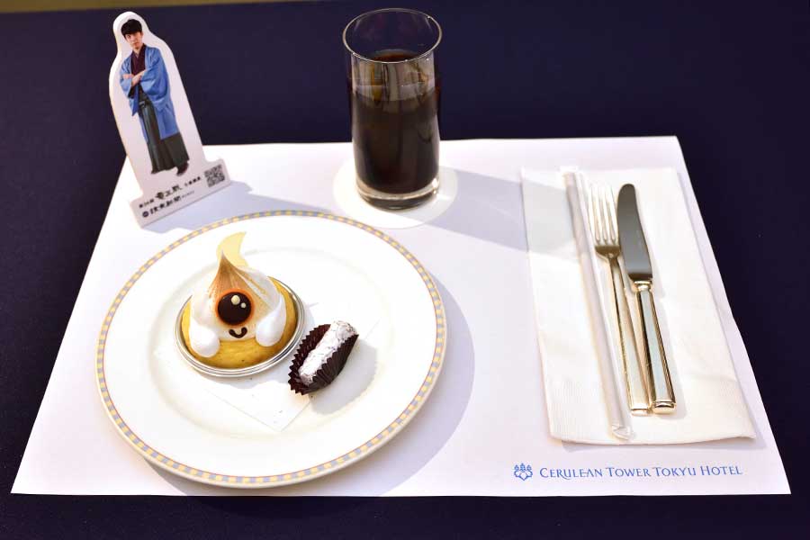 藤井七冠が2日目の午前のおやつで注文した「ジョリ ファントム」と「アイスコーヒー」【写真提供：日本将棋連盟】