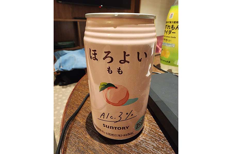 アリソンさんが飲んだという「ほろよい」。日本では、コンビニエンスストアでも買えるアルコール飲料がかなり多い【写真提供：アリソン】