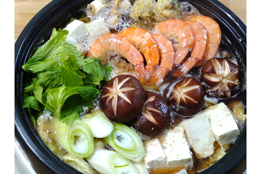 日本の冬の定番、鍋料理（写真はイメージ）【写真：写真AC】