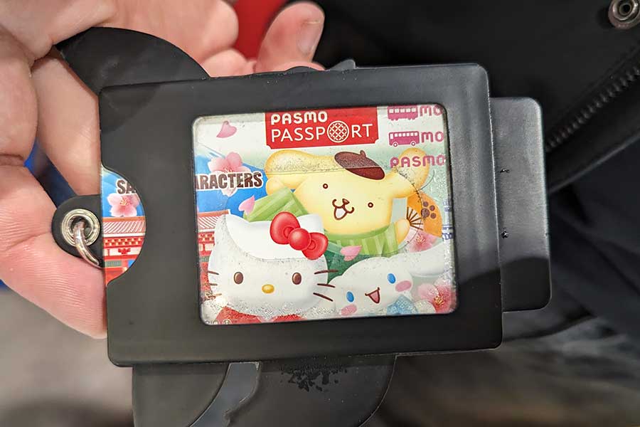 外国人旅行者向けの交通系ICカード「PASMO PASSPORT」【写真提供：キャロライン】