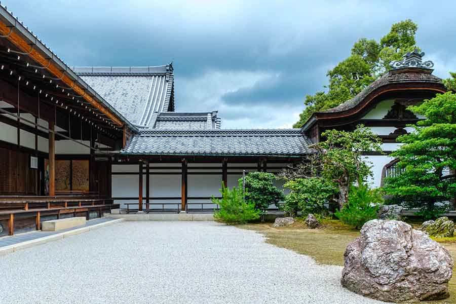 日本の寺院にある庭園（写真はイメージ）【写真：写真AC】