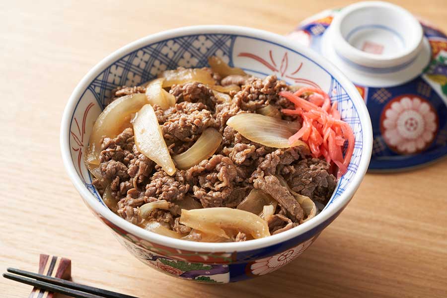 アメリカ人が気に入った牛丼（写真はイメージ）【写真：PIXTA】