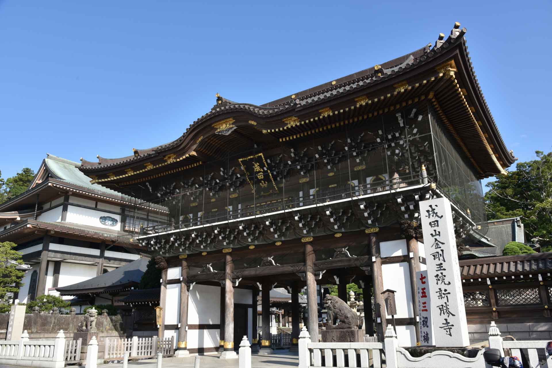 オーストラリア人が駅係員におすすめされて訪れた成田山新勝寺【写真：写真AC】