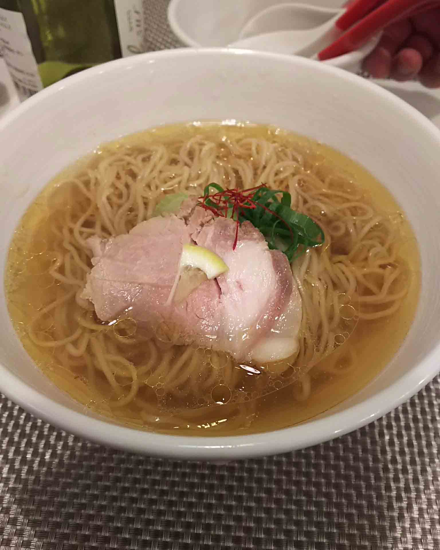 日本で食べるラーメンはアメリカよりすっきりとした味わい（写真はイメージ）【写真：Hint-Pot編集部】