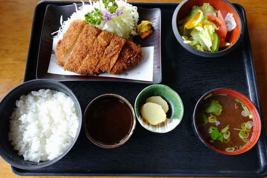 アメリカ人は日本で食べたトンカツに感激（写真はイメージ）【写真：写真AC】