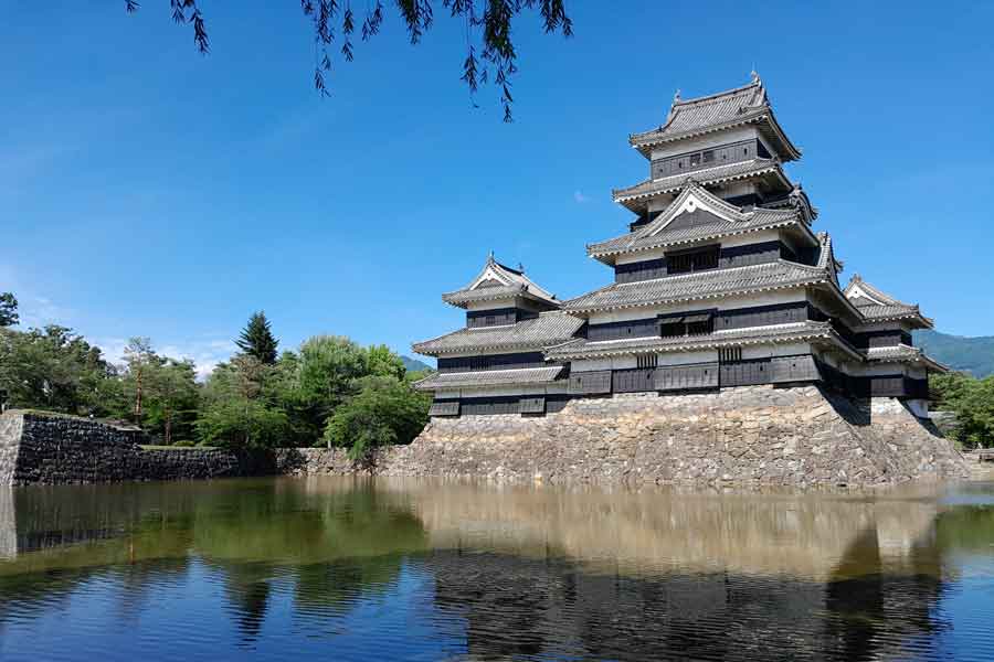 国宝の松本城【写真提供：リッチー】