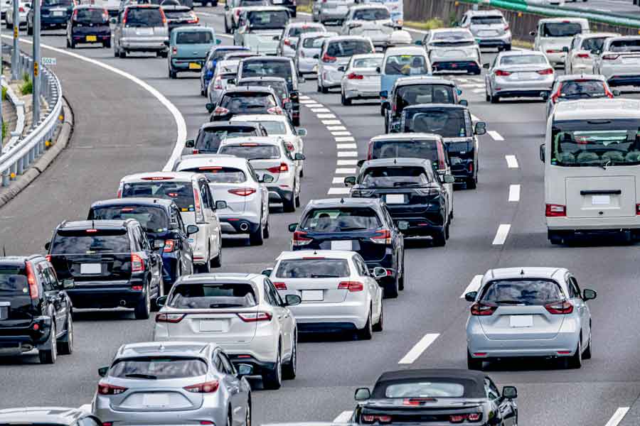 日本の左側通行に違和感を覚えた（写真はイメージ）【写真：PIXTA】