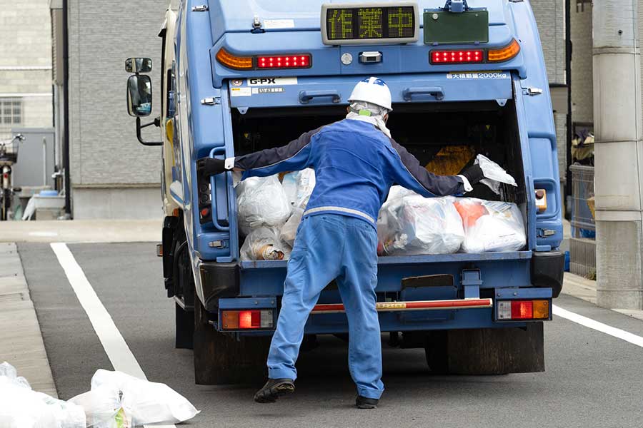 日本の雪深い地域でゴミ収集車がどう稼働しているのか疑問に（写真はイメージ）【写真：PIXTA】