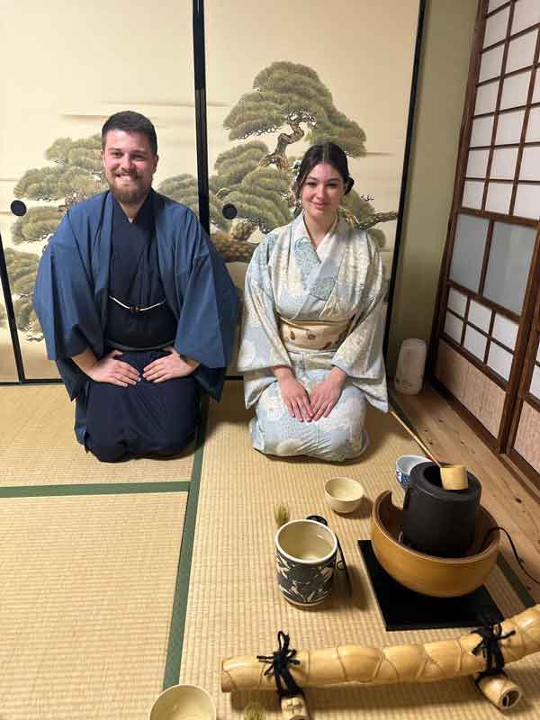 ルカさんたちが京都で参加した茶道体験【写真提供：ルカ】