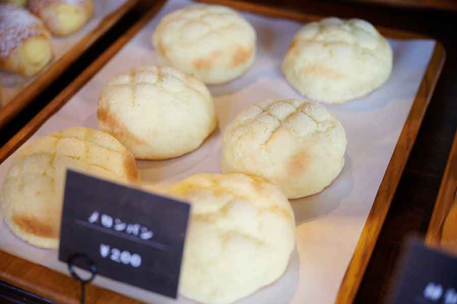 ふわふわのメロンパンにびっくり（写真はイメージ）【写真：PIXTA】