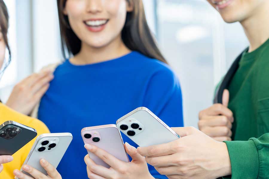 新たな出会いが増える季節。怪しい誘いには注意(写真はイメージ)【写真:写真AC】