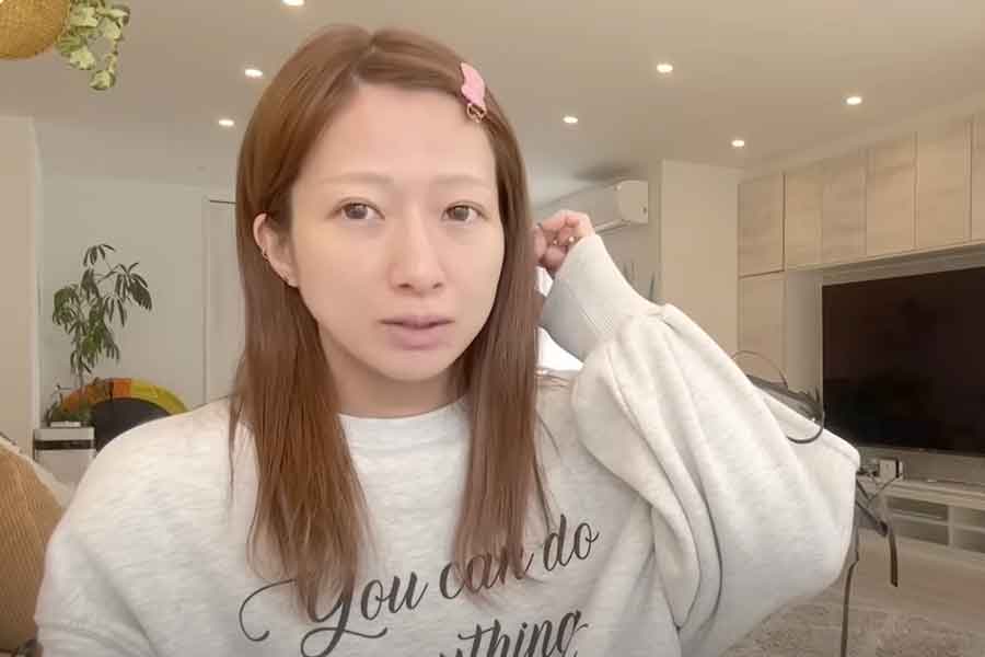 新生活で大変ななか、静かな家で過ごすのを「寂しすぎて」と落ち着かない様子の辻希美さん（画像はスクリーンショット）