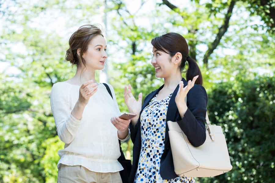日本人がフレンドリーに接してくれることにイギリス人は感激（写真はイメージ）【写真：写真AC】