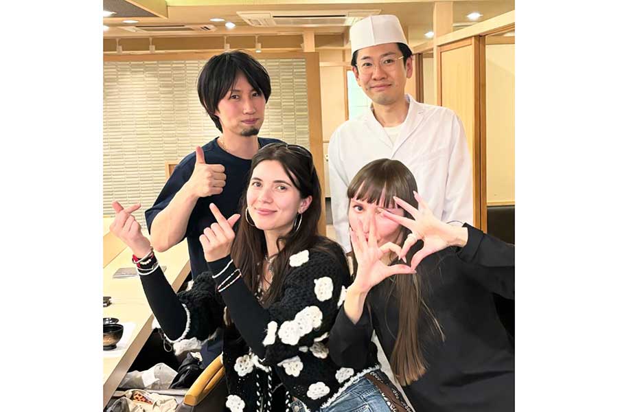 英語が苦手なゲストを楽しませ、話をうまく引き出した回も【写真提供：日本食冒険記】