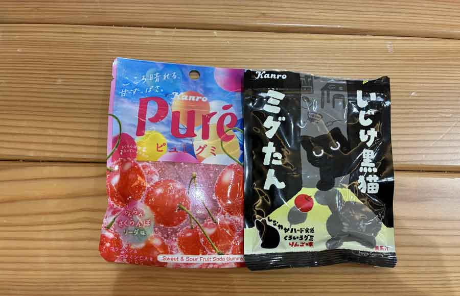 種類も豊富で日本のグミが大好き【写真提供：オクサナさん】
