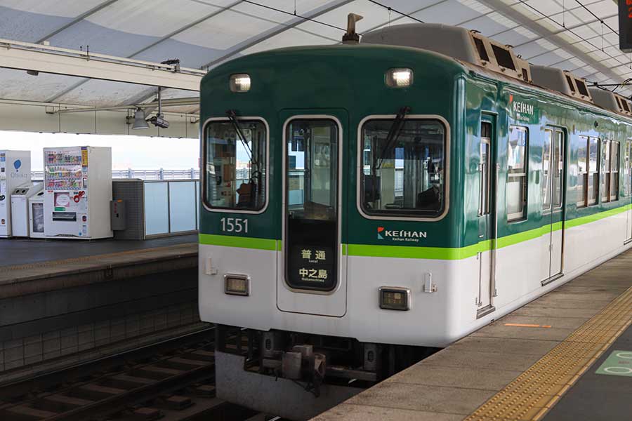 日本の電車が時間通りに来ることに驚き（写真はイメージ）【写真：写真AC】