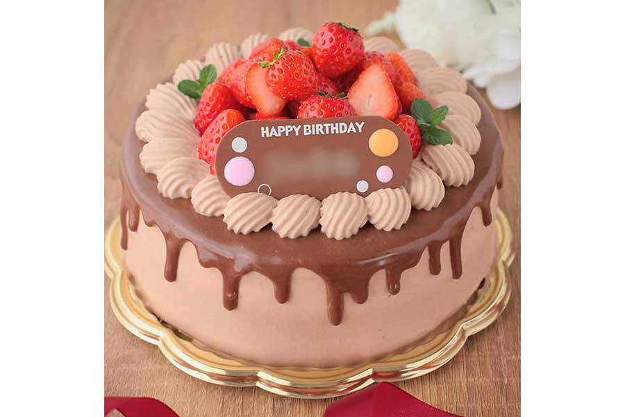 2025年に作ったケーキ。まるでプロのようなできばえ【写真提供:杏仁豆風(@sweet_s_teews)さん】