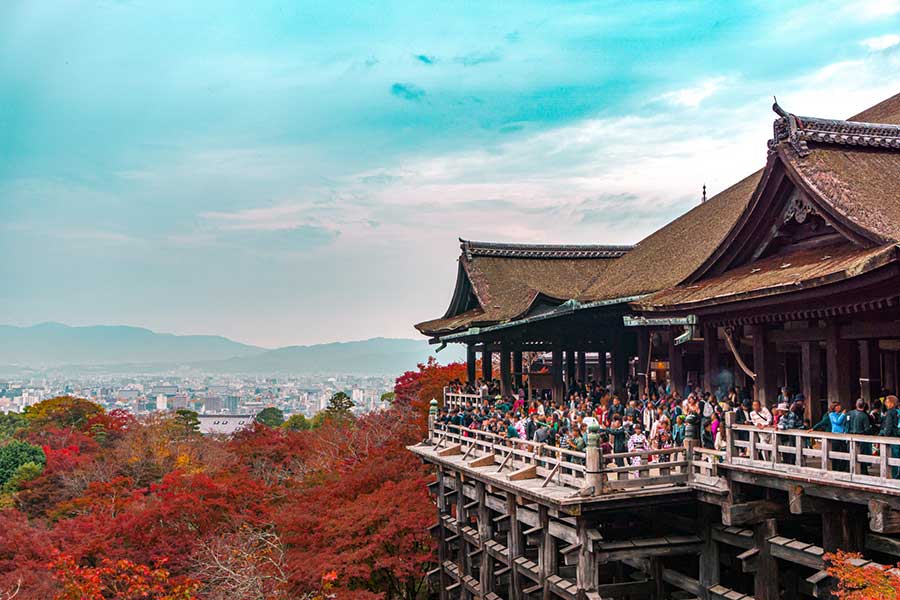 京都の観光地で、人の多さに衝撃（写真はイメージ）【写真：写真AC】