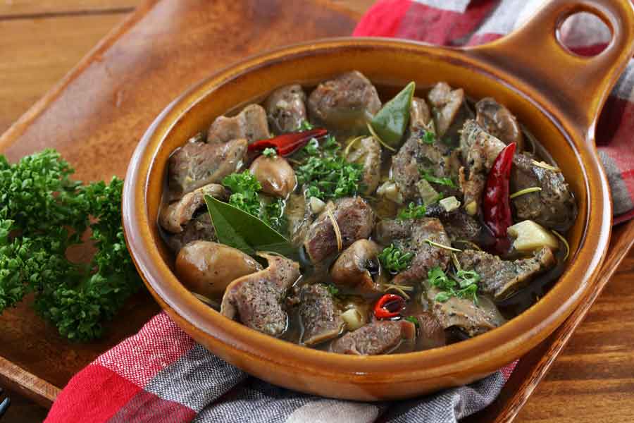 アヒージョにしてもおいしい砂肝（写真はイメージ）【写真：PIXTA】