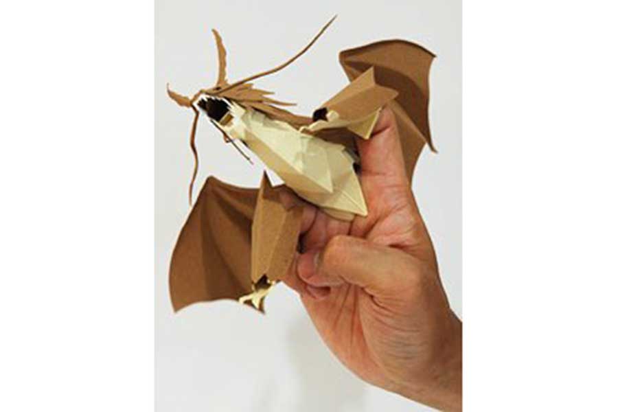 20歳の頃に初めて作った“ユビドラゴン”【写真提供：紙龍-SiRYU-（@SiRYU000）さん】