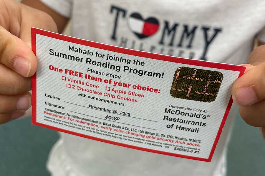 図書館で実施される夏のリーディングプログラムで、目標を達成するともらえるご褒美【写真：i-know】