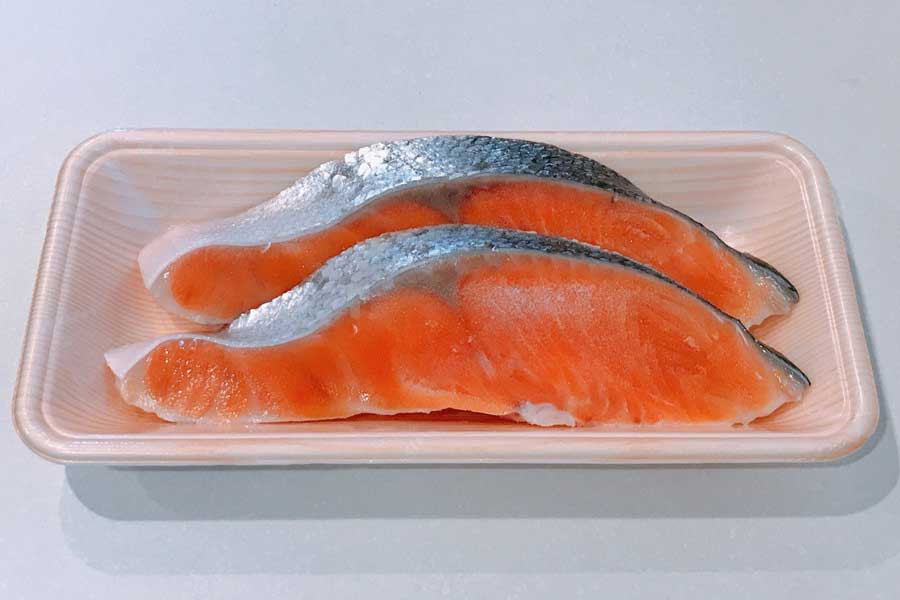シャケの切り身(写真はイメージ)【写真:写真AC】