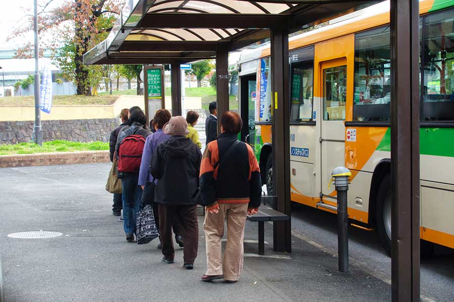 どの場所でも列に並んで順番を守る日本人の姿に感動（写真はイメージ）【写真：PIXTA】