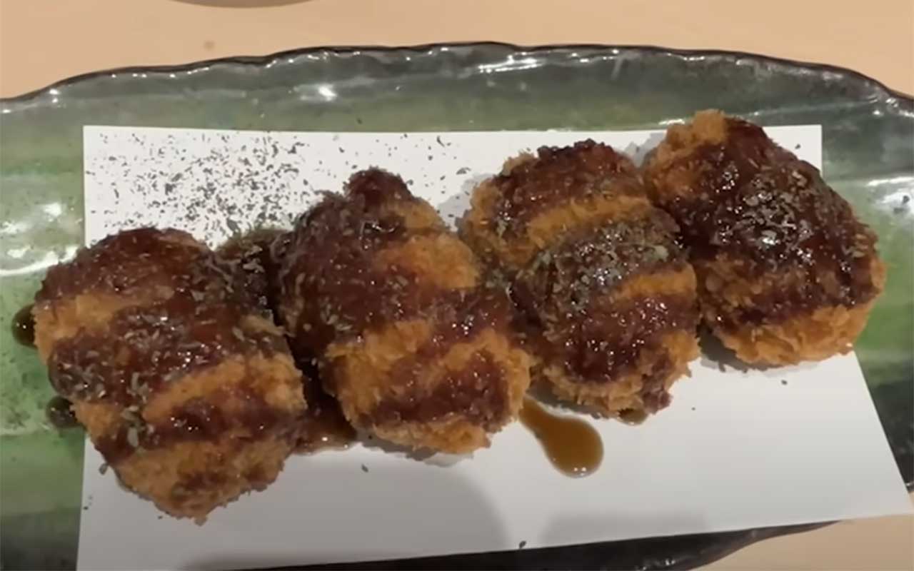 カニクリームコロッケの味に感動（スクリーンショット）