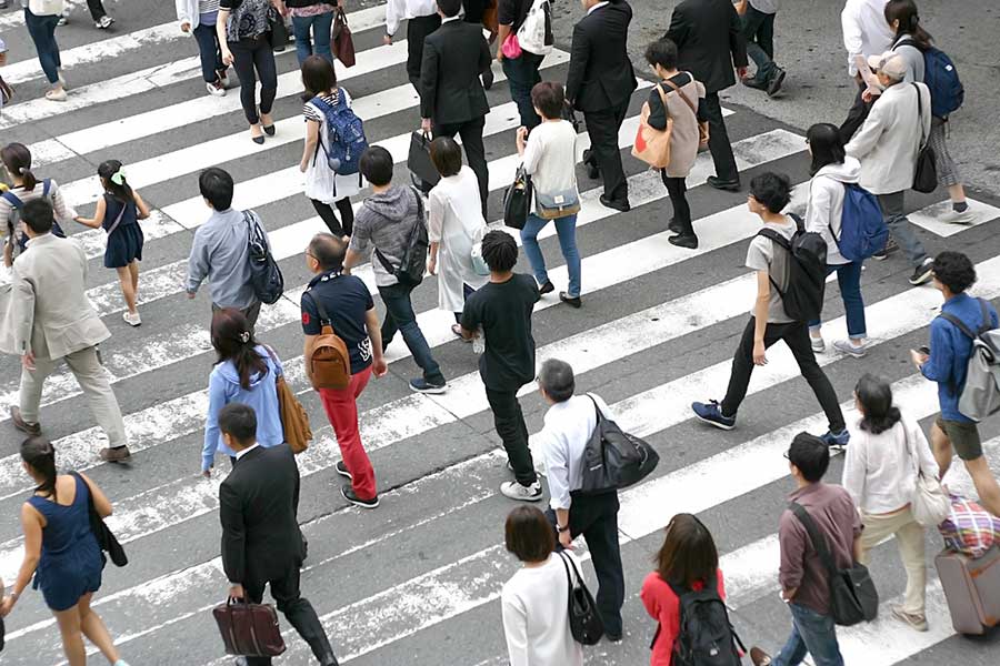 日本の都市部で、人の多さに圧倒された（写真はイメージ）【写真：写真AC】