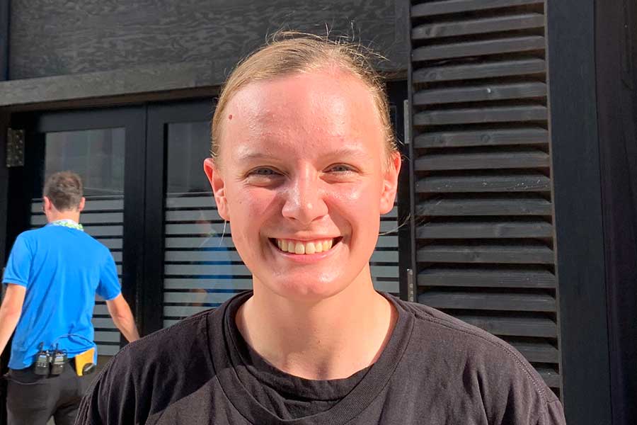 アメリカパビリオンで働いていたサムさん【写真：Hint-Pot編集部】