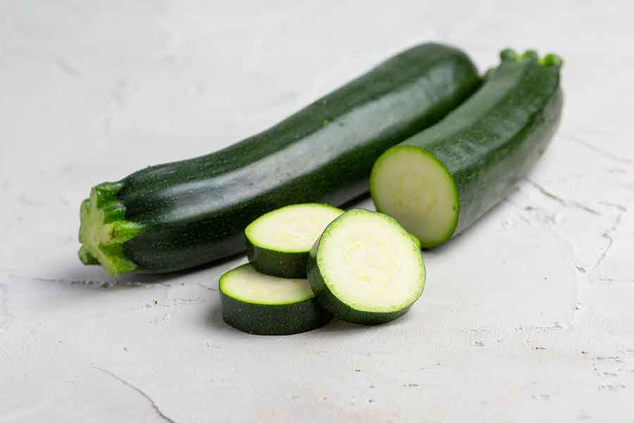 夏野菜の代表格、ズッキーニ(写真はイメージ)【写真:PIXTA】