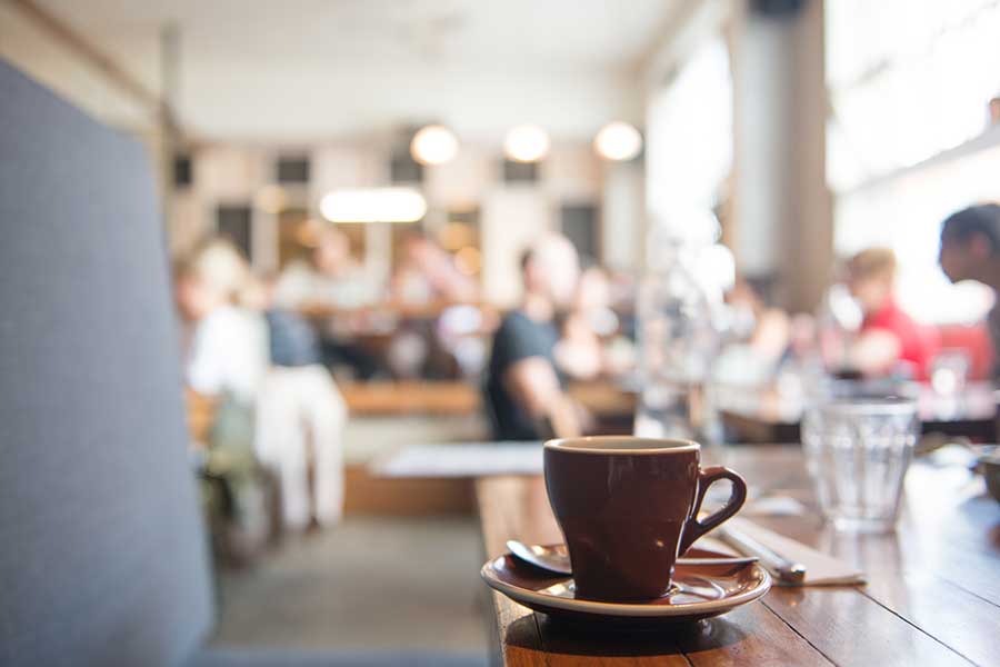 早朝にコーヒーを飲めるカフェが少なく、オーストラリアが恋しい（写真はイメージ）【写真：PIXTA】