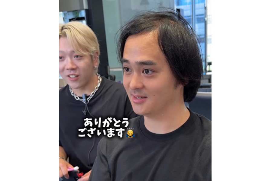 人生初の美容室で「似合うスタイルがわからない」と語る男性(スクリーンショット)