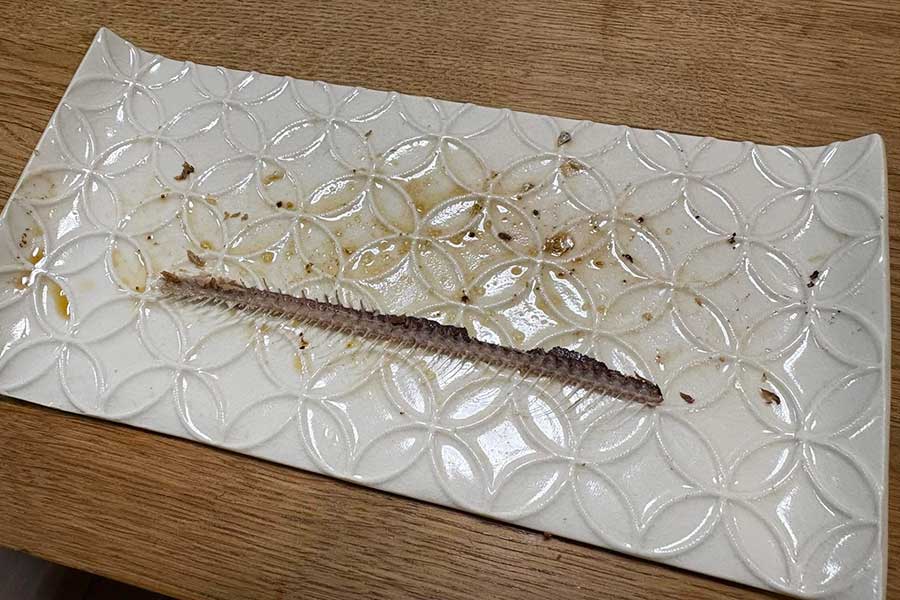 妻が衝撃を受けた実際の食べ方【写真提供：本人】