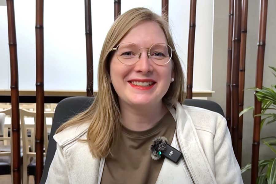 ドイツ人YouTuberのレナさん（スクリーンショット）