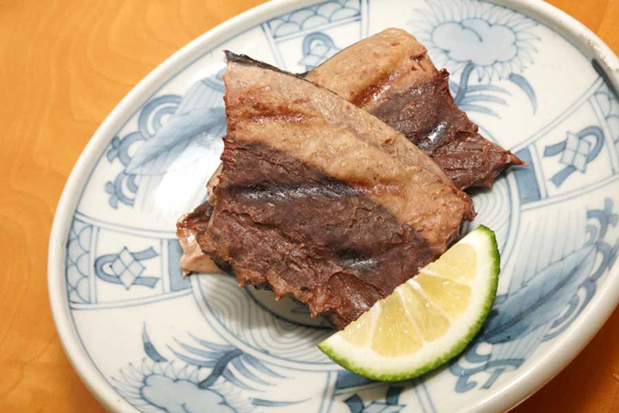 血合いの煮付け。カツオの血合いは、肉のレバーに匹敵するほどビタミンB12や鉄が豊富。煮付けると食べやすい（写真はイメージ）【写真：PIXTA】
