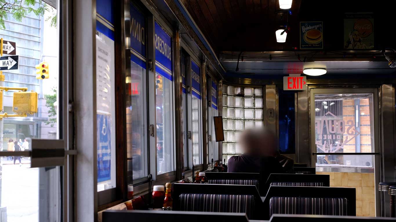 ドラマ『デアデビル』シリーズがきっかけで憧れた「スクエア ダイナー」【写真提供：でめきん（@DEMEKEYN）さん】