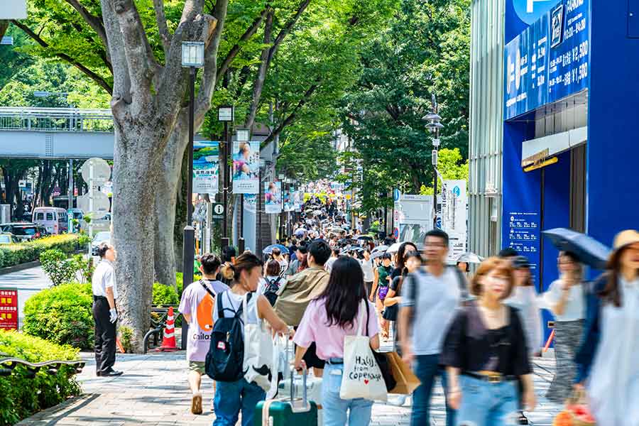 スペインのように肌を出す人は少ない。夏でも露出度は低めの日本人のファッションにびっくり（写真はイメージ）【写真：PIXTA】