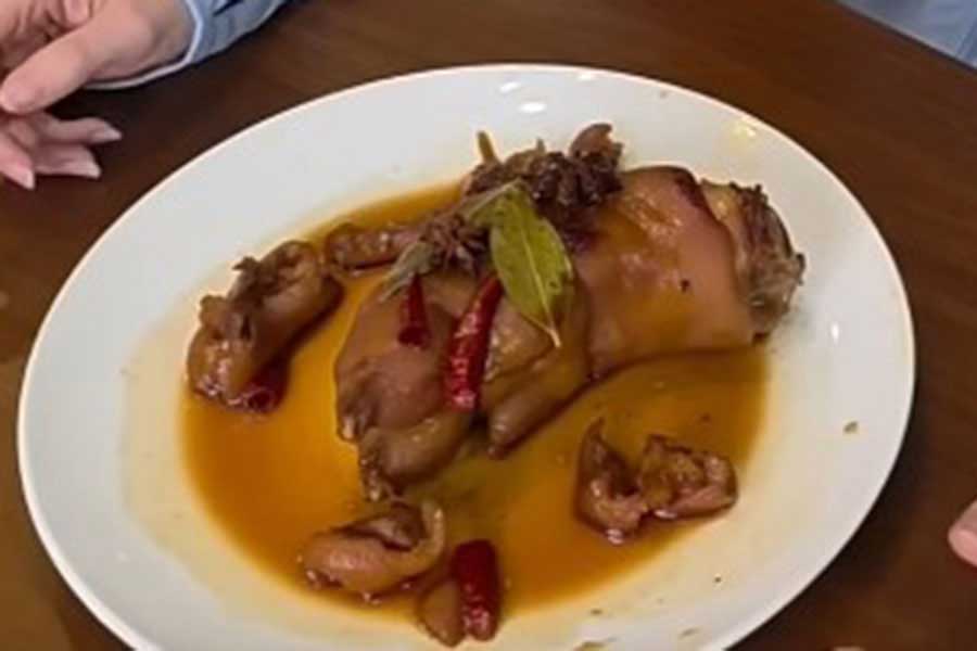 豚足を使った料理に大満足（スクリーンショット）