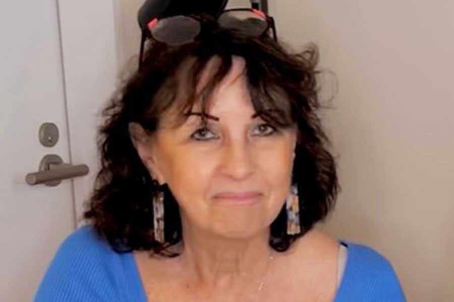 ミスタードーナツの味に大満足のお母さん(スクリーンショット)