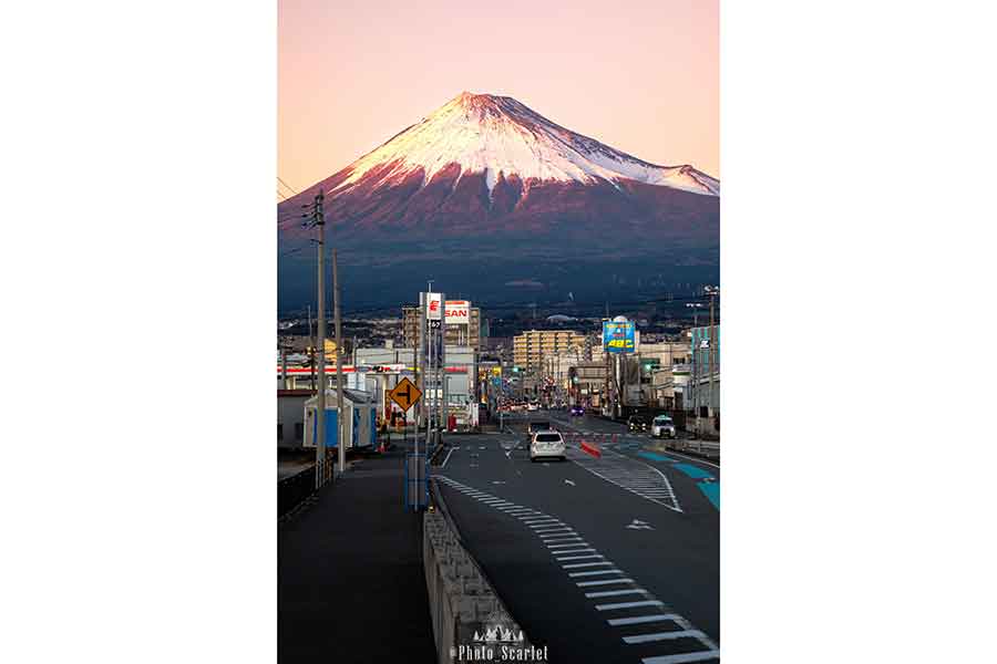 さまざまな表情の富士山も撮影【写真提供：スカーレット@Photo（@Photo_Scarlet）さん】