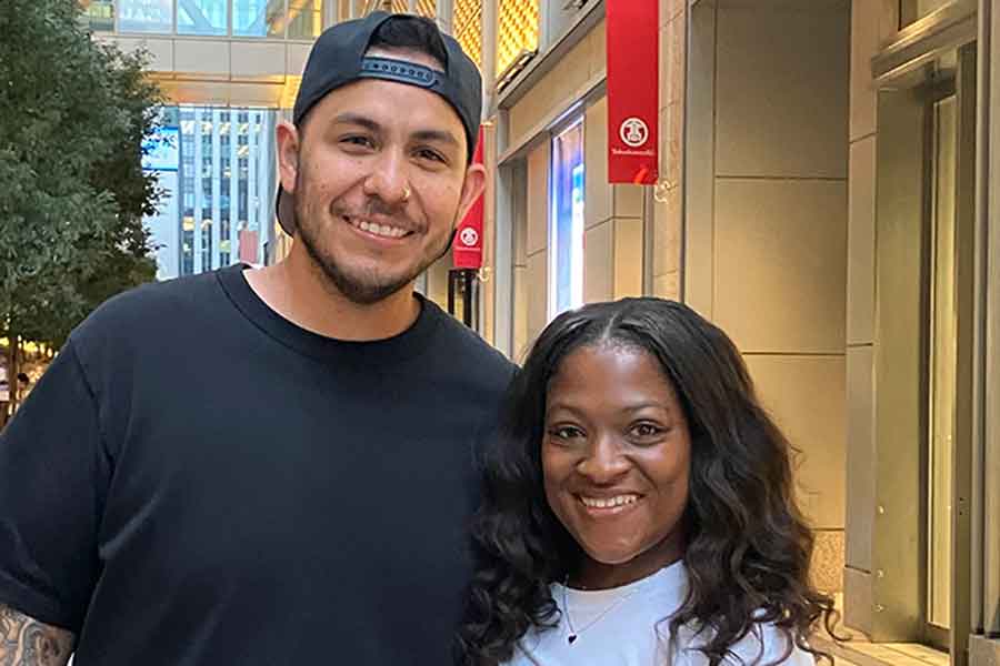 アメリカ人の（左から）スティーブンさんとマライアさん【写真：Hint-Pot編集部】